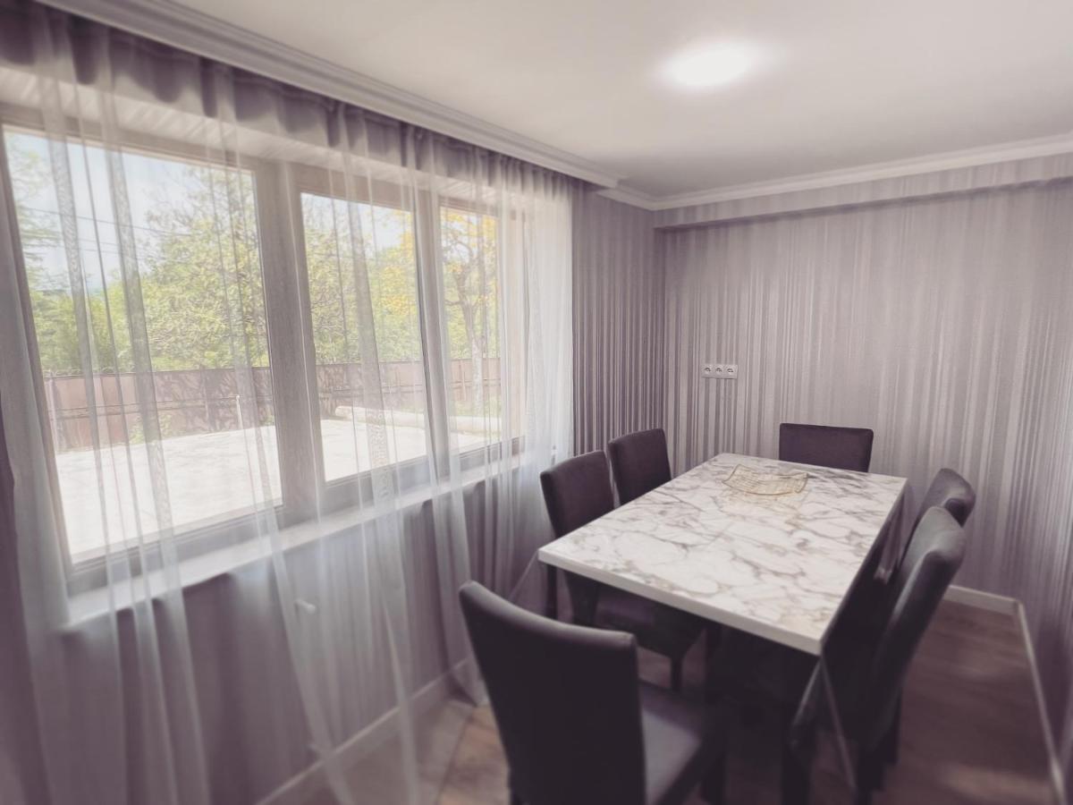 Appartement Gardenia à Tskhaltubo Extérieur photo